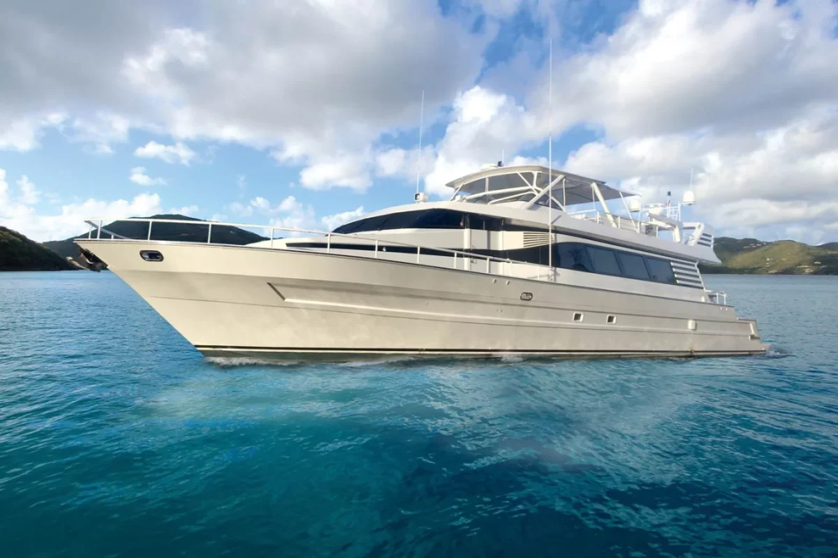 Suite Life | virgin islands motor yacht charter