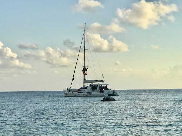 Scuba-Dive on Catamaran MANNA