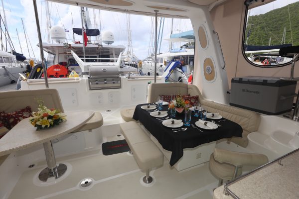 grenadines catamaran yacht charter manna - alfresco dining area