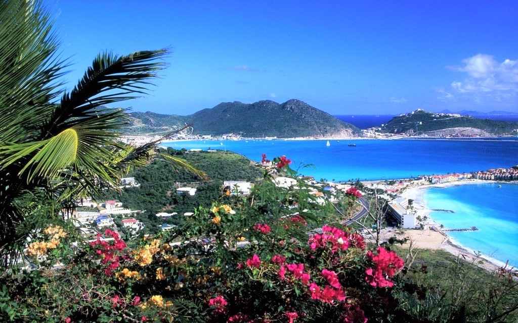 The captivating colors of St Martin, St Maarten