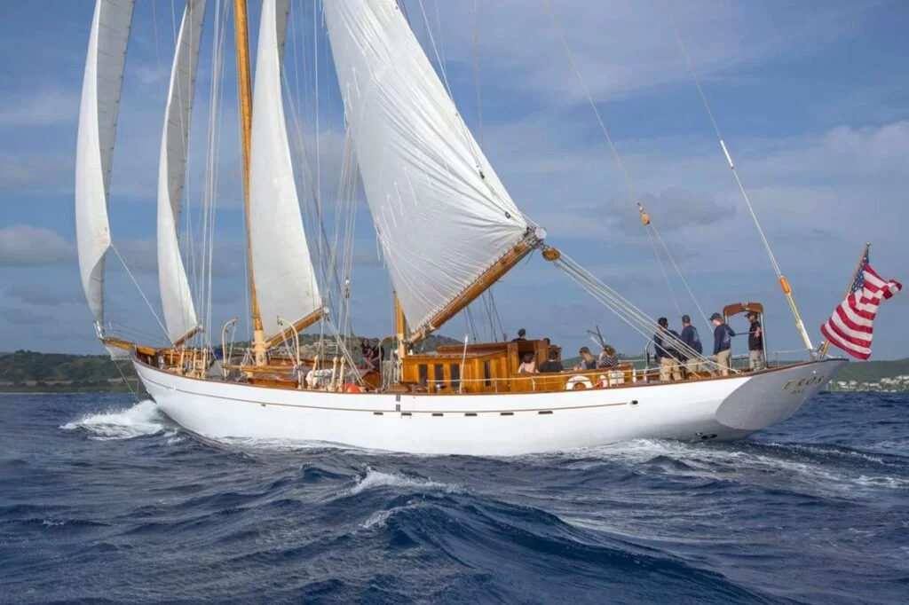 EROS classic sailing yacht charter