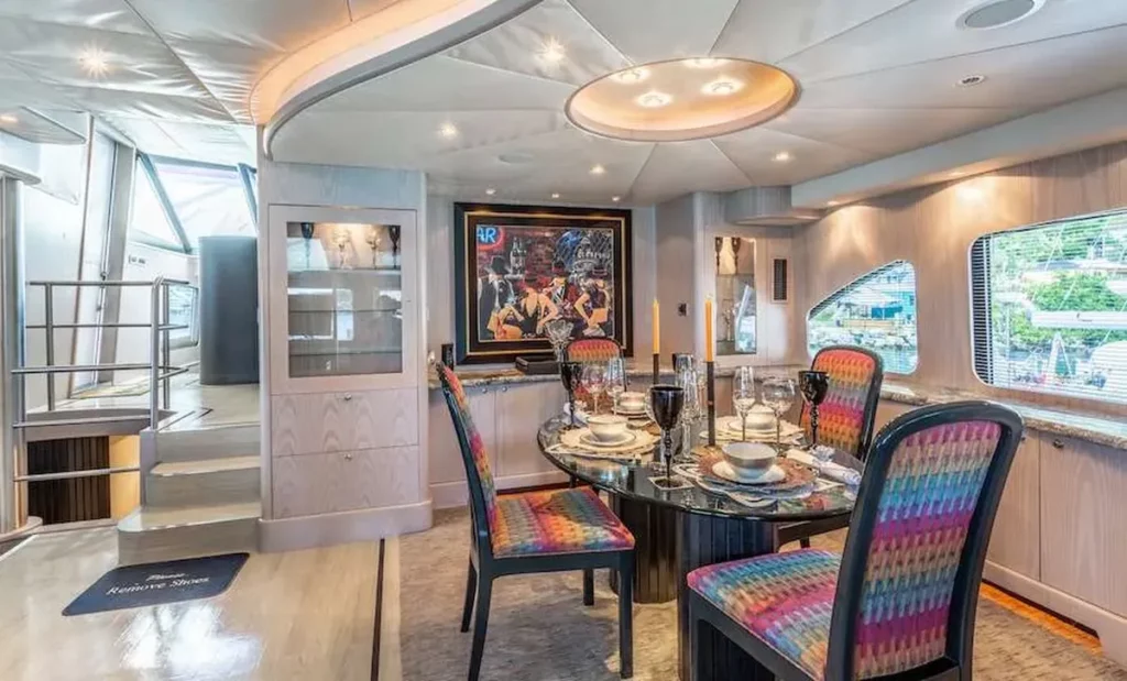 Dining area aboard BVI Motor Yacht PRIME TIME