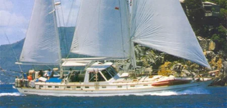 S/Y LIBERTE - Caribbean Yacht Charter Maintenance
