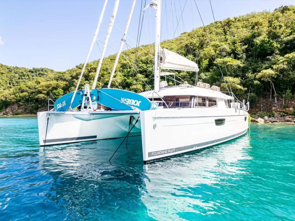 OLIVIA CHARLES - BVI charters with crew