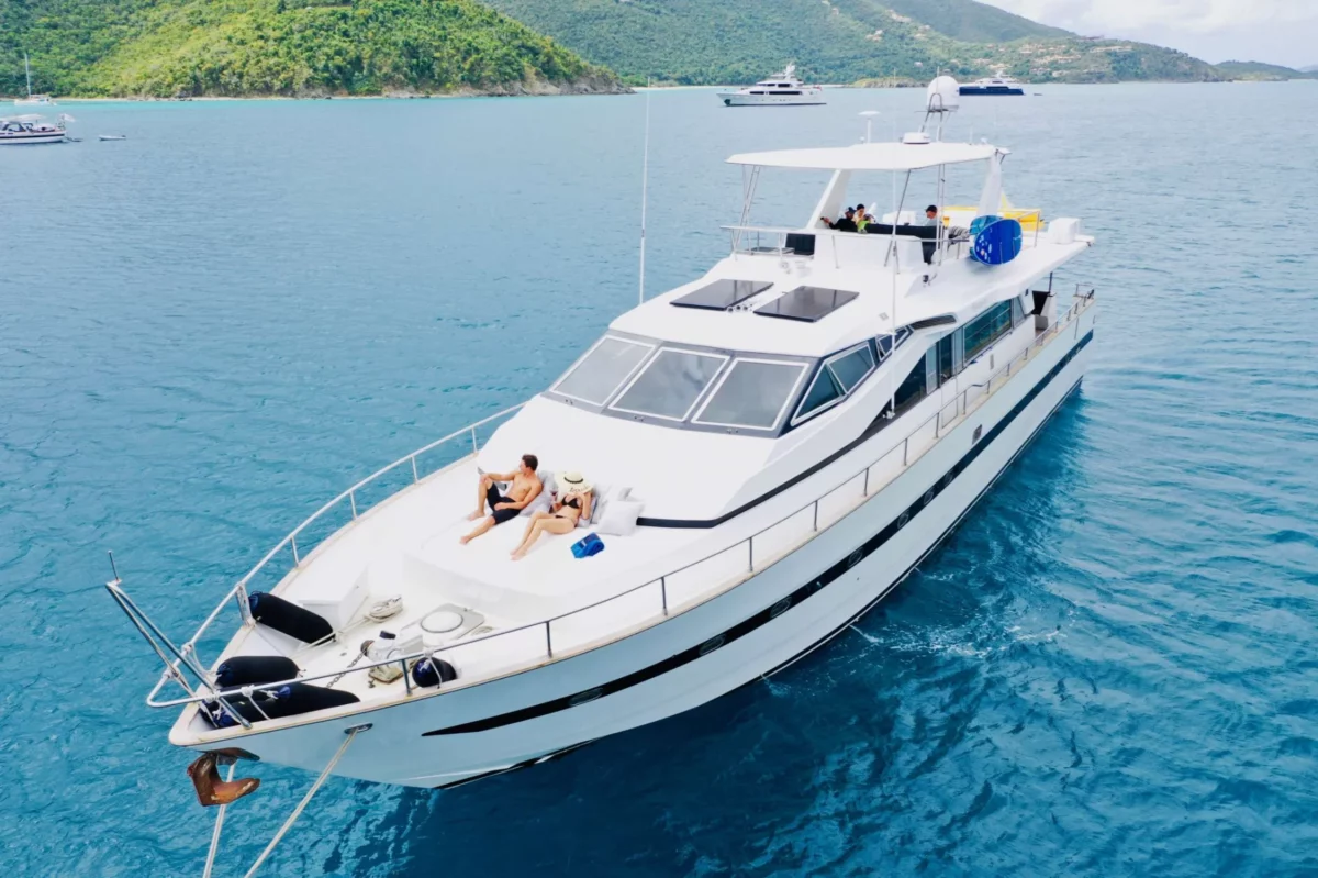BVI motor yacht rental RUNAWAY